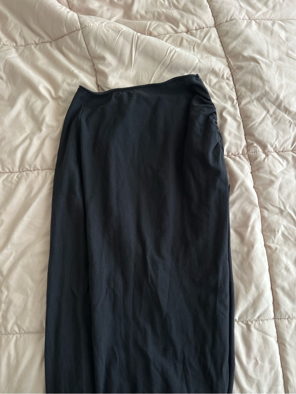 Skims raw edge slit long skirt - Picture 2 of 4